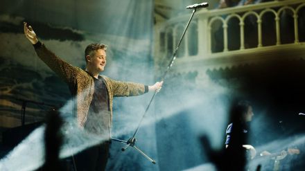Tom Chaplin se pone navideño