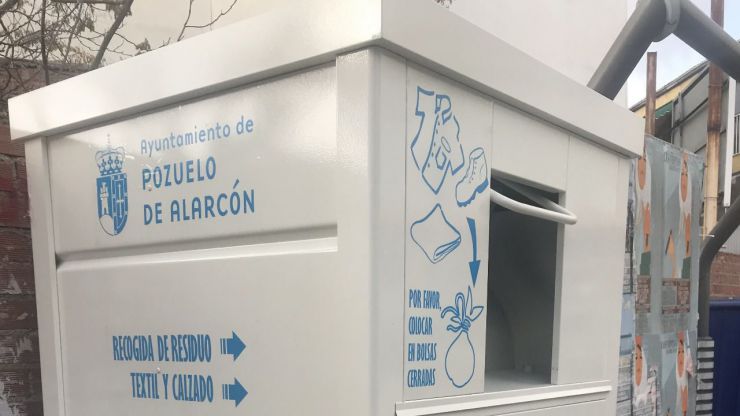 Pozuelo instala 40 contenedores para la recogida de ropa, textil y calzado en la vía pública