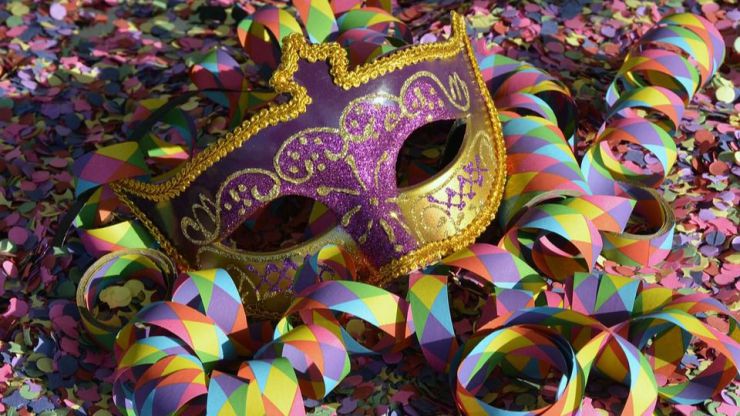 Talleres de disfraces y máscaras y fiestas de baile y música para celebrar el Carnaval en Pozuelo de Alarcón
