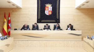La Junta propone más actividad económica y creación de empleo