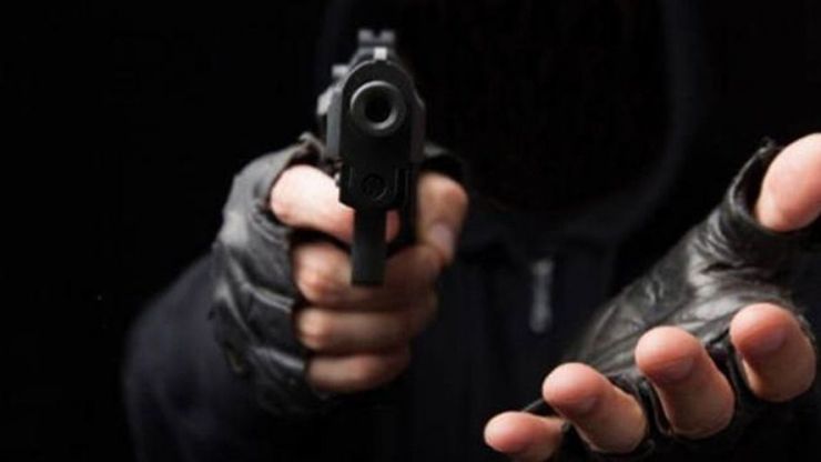 Pillan 'in fraganti' a dos atracadores cuando se disponían a robar un banco en Sevilla