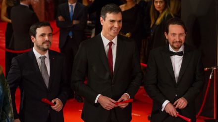 Cesión tras cesión, único y vergonzoso recurso que le queda a Pedro Sánchez