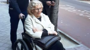 Carmena recibe el alta hospitalaria