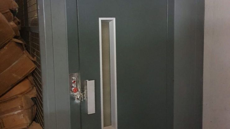 Detenidos dos ciudadanos chinos por secuestrar a un compatriota y ocultarle en un montacargas