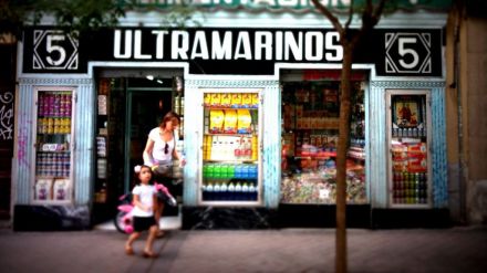 Consumimos mucho, creamos poco