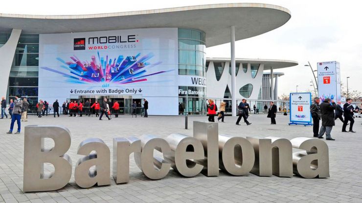 El Gobierno sostiene que el Mobile World se suspendió 'por la retirada de algunas empresas'