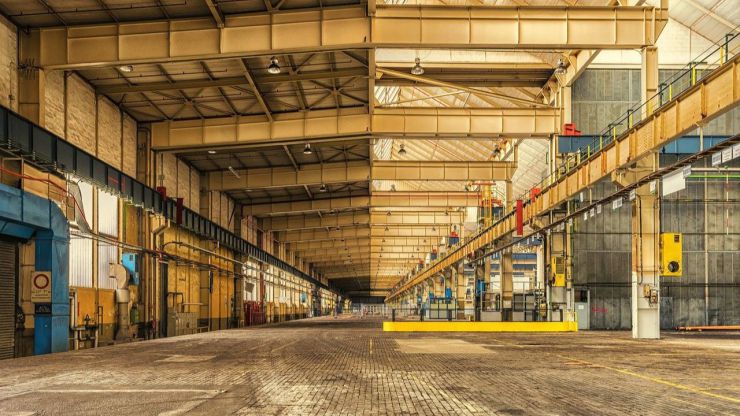Medidas a implementar en tu nave industrial para mejorar la seguridad