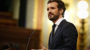 Casado se abstiene pero exige "un plan B" a Sánchez para que sea la última "excepcionalidad abusiva"