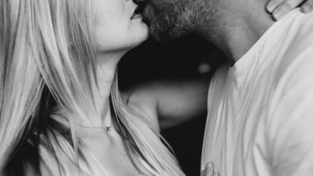 Coronavirus y sexo: ¿Se puede transmitir por vía sexual?