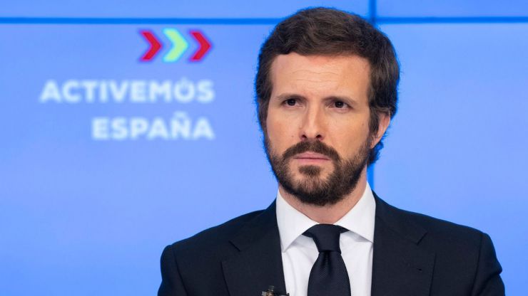 Casado acusa al Gobierno de ser 'el más radical y excéntrico de la historia democrática'