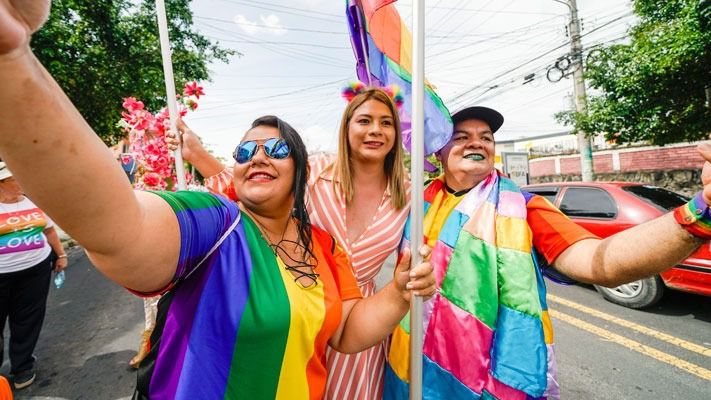 El Registro obliga a los refugiados trans a cambiar de identidad en el país donde están perseguidos