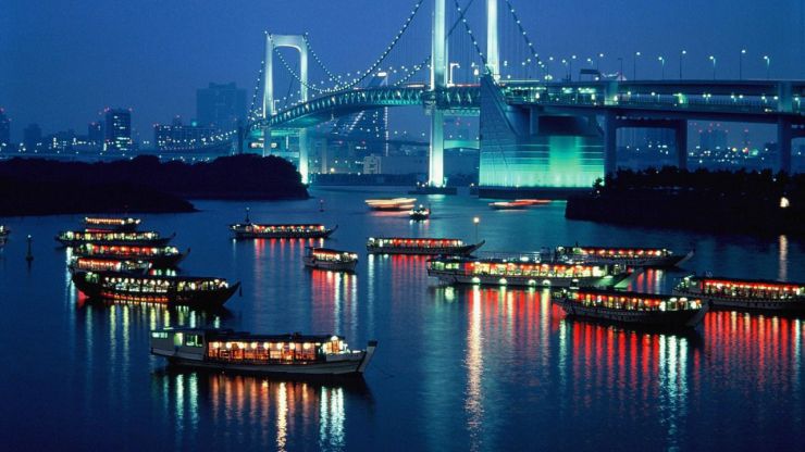 Descubriendo Tokio: La ciudad muestra todo su esplendor al caer el sol