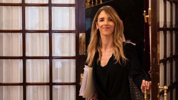 Álvarez de Toledo a un paso de abandonar su escaño