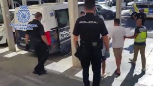 Cuatro jóvenes franceses agreden sexualmente a dos menores de edad en Sevilla