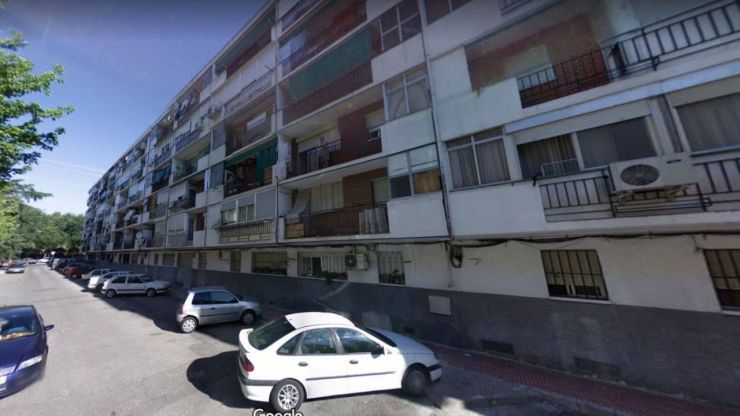 Detenido tras amenazar a su mujer e hija con un cuchillo y toser para contagiarles