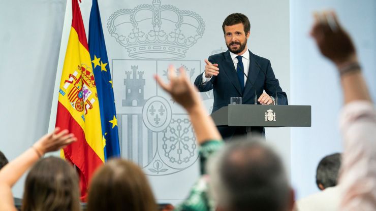 Casado pide a Sánchez que no se escude en la pandemia para exigir 'un cheque en blanco' al PP