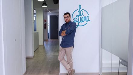 La Buena, mejor agencia de publicidad de Barcelona en Open Creatiu 2019, cumple 3 años