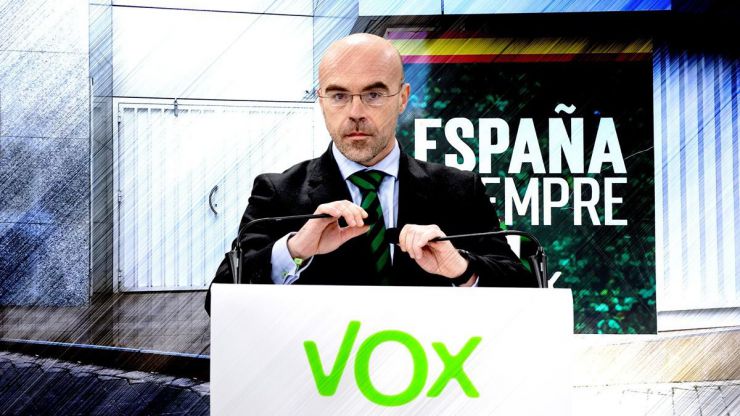 Vox al Gobierno: 'Son cómplices del tráfico ilegal de inmigrantes en el Mediterráneo'