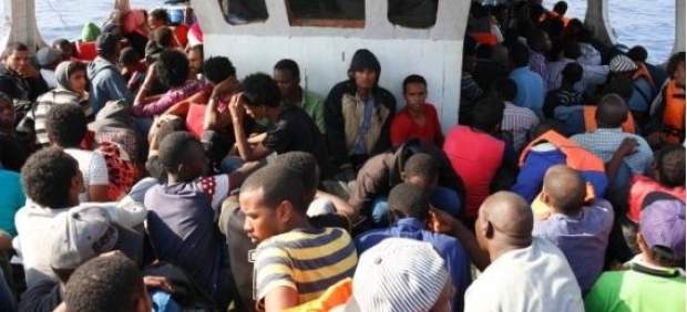 La Guardia Civil rescata a 1258 inmigrantes en la costa de Libia