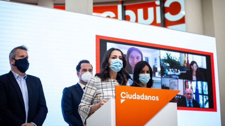 Arrimadas pide al Gobierno un Estado de Alarma 'para evitar el confinamiento total'