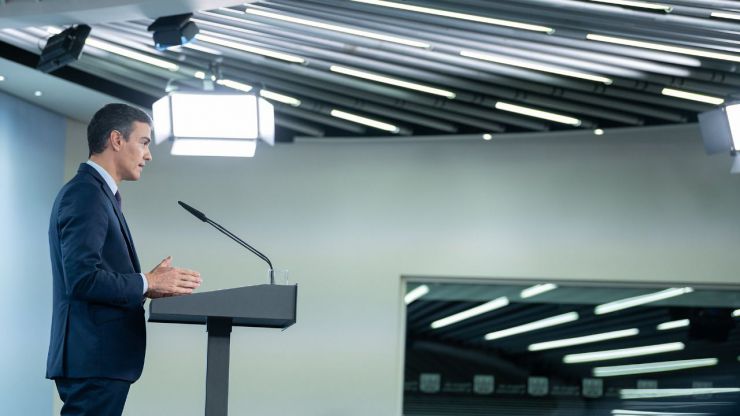Sánchez: 'Podemos conseguir detener la transmisión del virus sin detener la vida'
