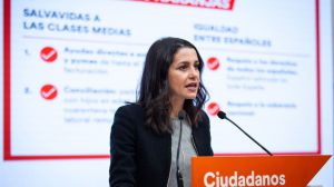 Arrimadas se planta y pone como 'líneas naranjas' la 'Ley Celáa' y un posible referéndum en Cataluña
