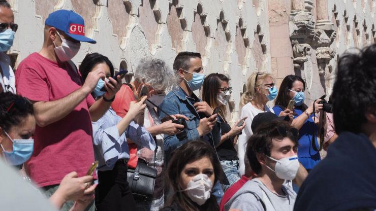 España también impone una prueba PCR a los turistas internacionales