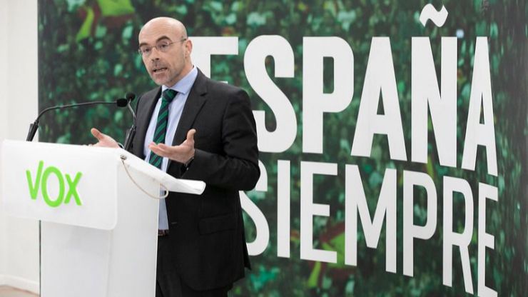 Buxadé: 'Estos presupuestos consolidan la ruina económica y social de nuestro país'