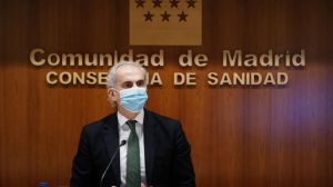 Madrid reduce a seis personas y dos grupos de convivientes las reuniones familiares en Navidad