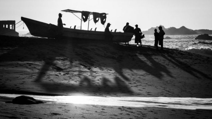 Un peligro para los ecosistemas y el equilibrio económico y social de los pescadores