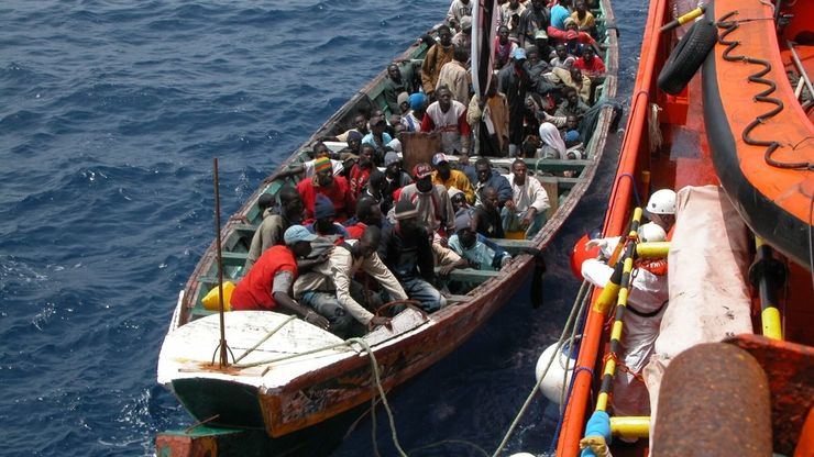Condenados por traer mujeres nigerianas en patera a España para su explotación sexual