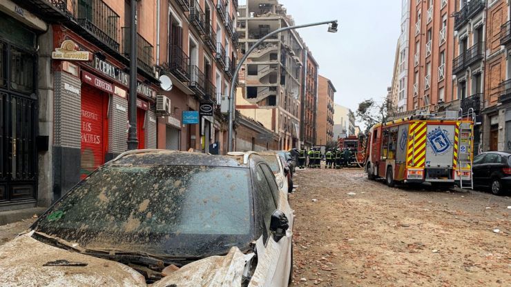Explosión en el centro de Madrid: Al menos dos muertos, un edificio destrozado y cientos de personas desalojadas