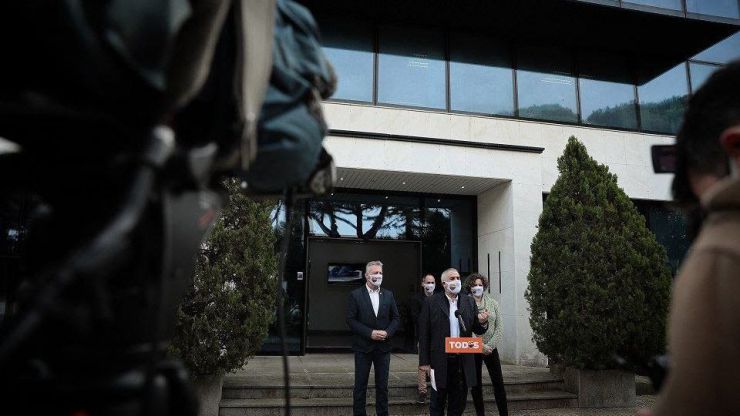 Carrizosa critica la 'chapuza de decreto' del Govern para posponer las elecciones