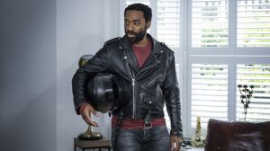 'Confinados': Anne Hathaway y Chiwetel Ejiofor protagonizan la nueva película de HBO