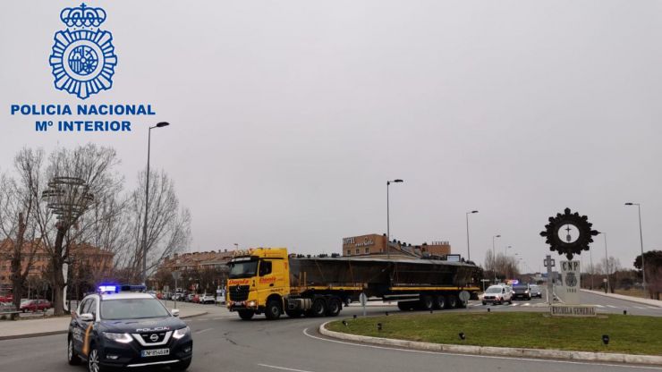 El primer narcosubmarino interceptado en Europa llega a la Escuela Nacional de Policía