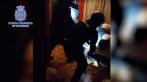 Cae una organización que explotaba a mujeres gracias a una llamada al 900105090