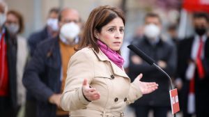 Lastra defiende a Gabilondo frente a una 