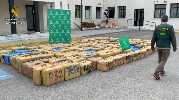Intervenidas cinco toneladas de hachís a una organización establecida en España, Marruecos e Italia