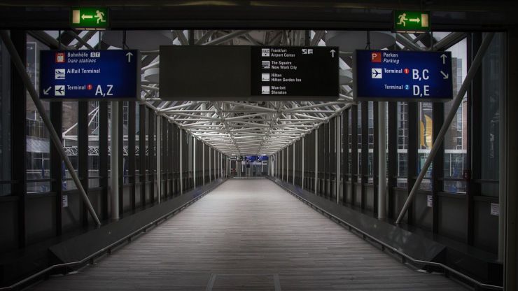 Los precios de los billetes de avión caen a la mitad con clara apuesta por el turismo nacional