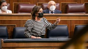 Calvo recuerda al PP que el Gobierno es 