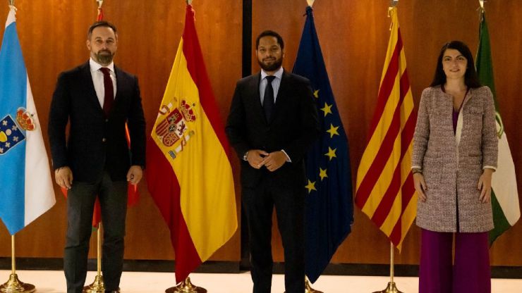 VOX recurre al TC para obtener el senador que 'nos ha arrebatado el separatismo y la izquierda'