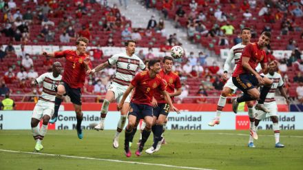 Diego Llorente da negativo y podría reincorporarse a la Selección