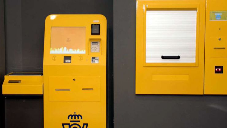 Correos se reinventa con 'máquinas autoservicio' para el depósito de paquetes