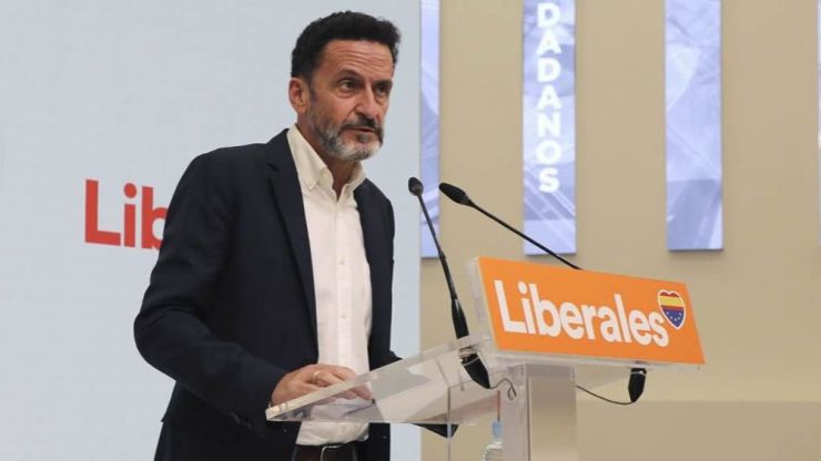 Bal: 'Las medallas no son para el presidente del Gobierno, son para la sociedad española'