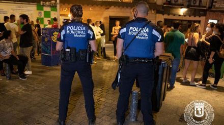 Nuevo ataque homófobo en Madrid: Graban con un cuchillo la palabra 'maricón' en el glúteo de un joven