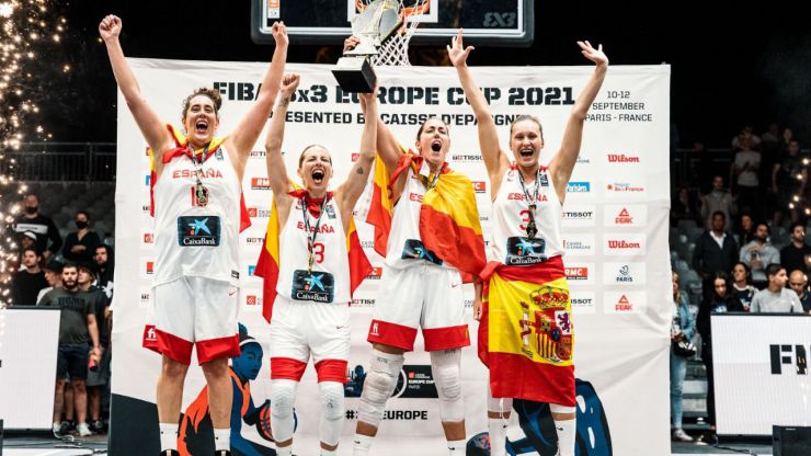 La selección femenina de baloncesto hace historia en París