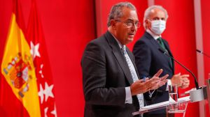 La Comunidad de Madrid recupera la libertad horaria en todos los ámbitos y aumenta los aforos