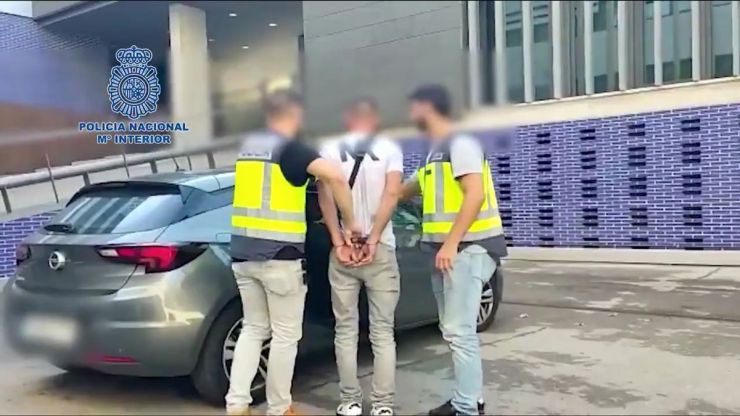 Detenidos en Barcelona dos fugitivos reclamados por las autoridades de Francia y Alemania