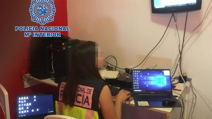 Detenidos ocho pedófilos que distribuían y poseían material de explotación sexual infantil