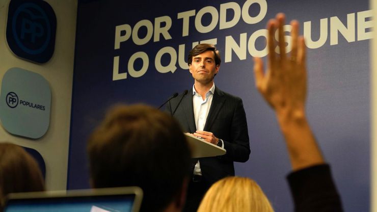 Montesinos: 'Nadie entiende a estas alturas que el presidente del Gobierno esté escondido'